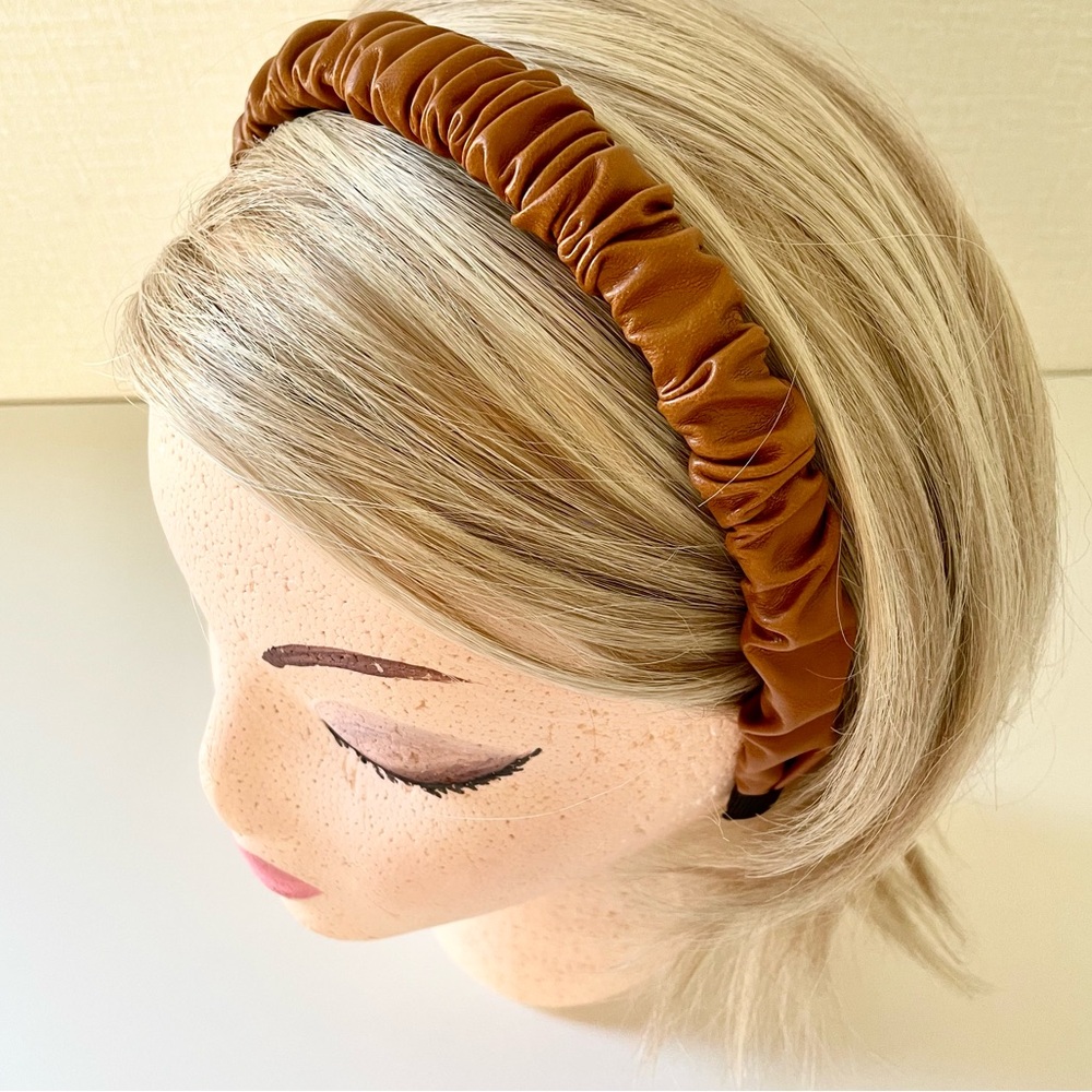 Ladies Caramel Brown Ruched Gathered Faux Leather Headband, NWOT